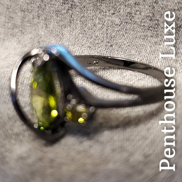 FINAL RESTOCK!! Black Gold Peridot Marquise Ring - Picture 4 of 6